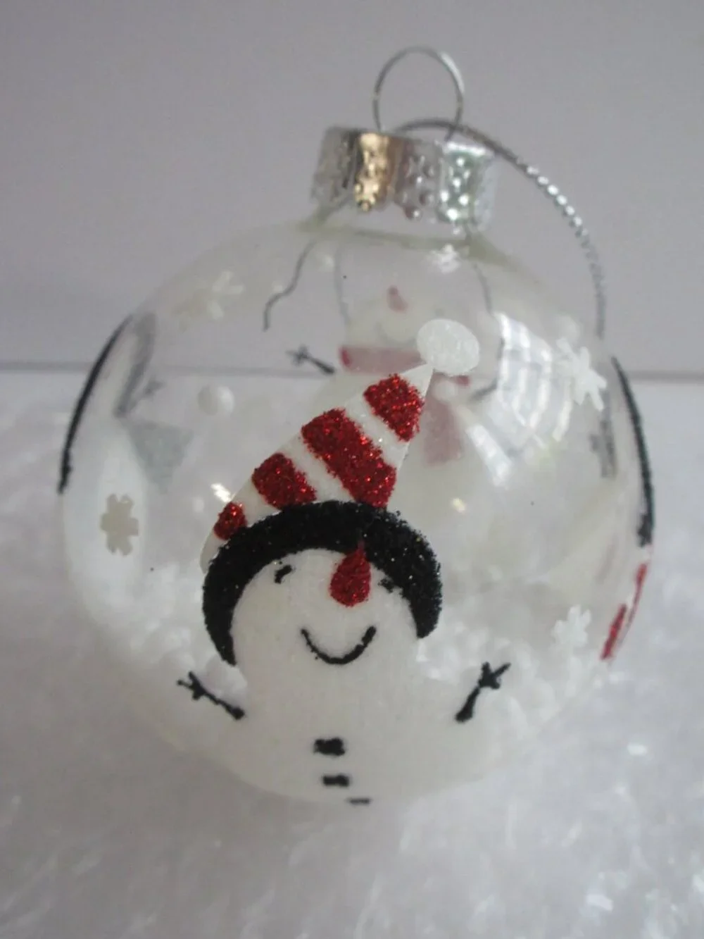 Bronner's Snowmen on Clear Glass Christmas Ornament G&L Cap Faux Snow Beads